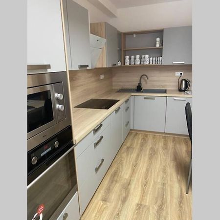 Apartman Solax, Ucnovska 8, Kosice Saca المظهر الخارجي الصورة