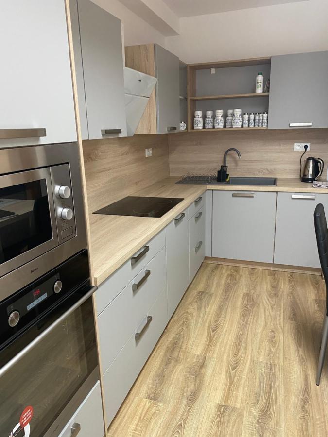 Apartman Solax, Ucnovska 8, Kosice Saca المظهر الخارجي الصورة
